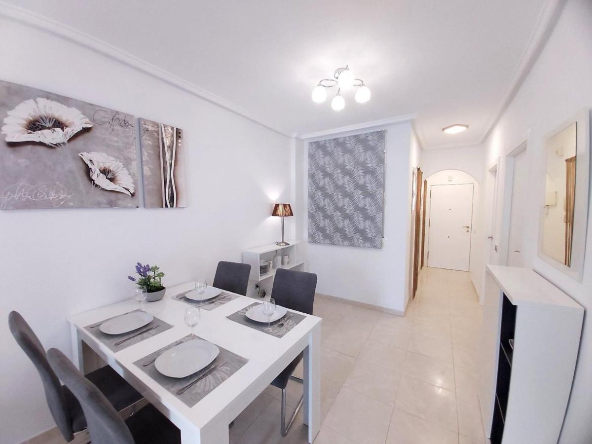 Espanatour Laguna Appartement Torrevieja Buitenkant foto